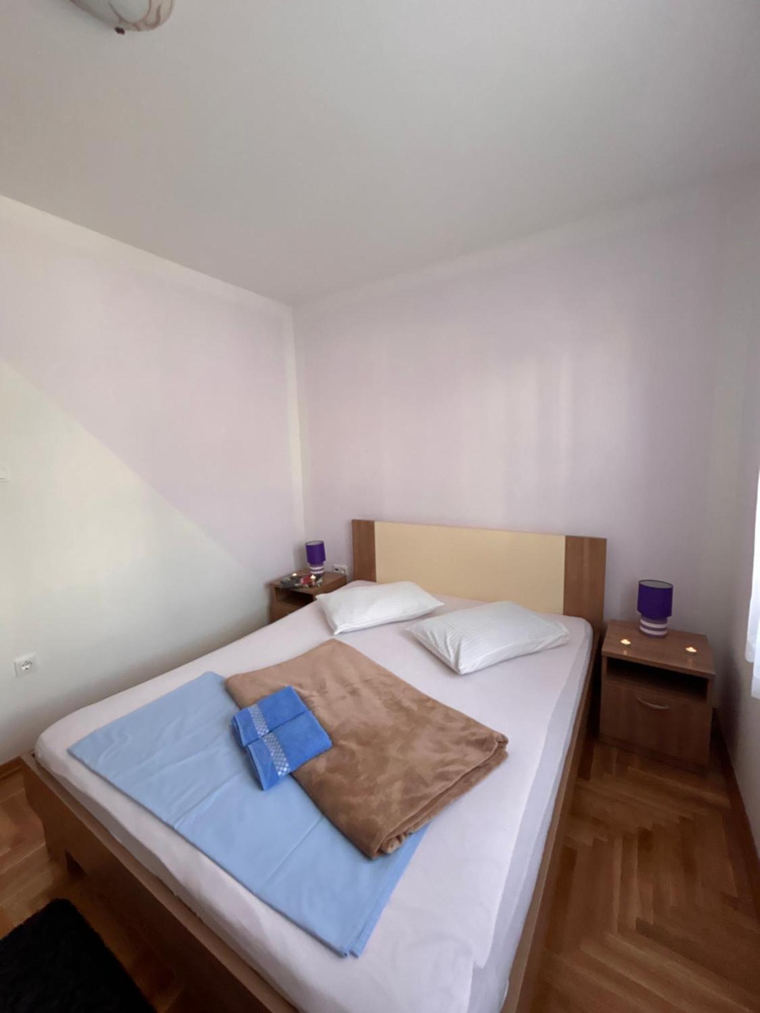 Apartment Agata Trogir Exterior foto